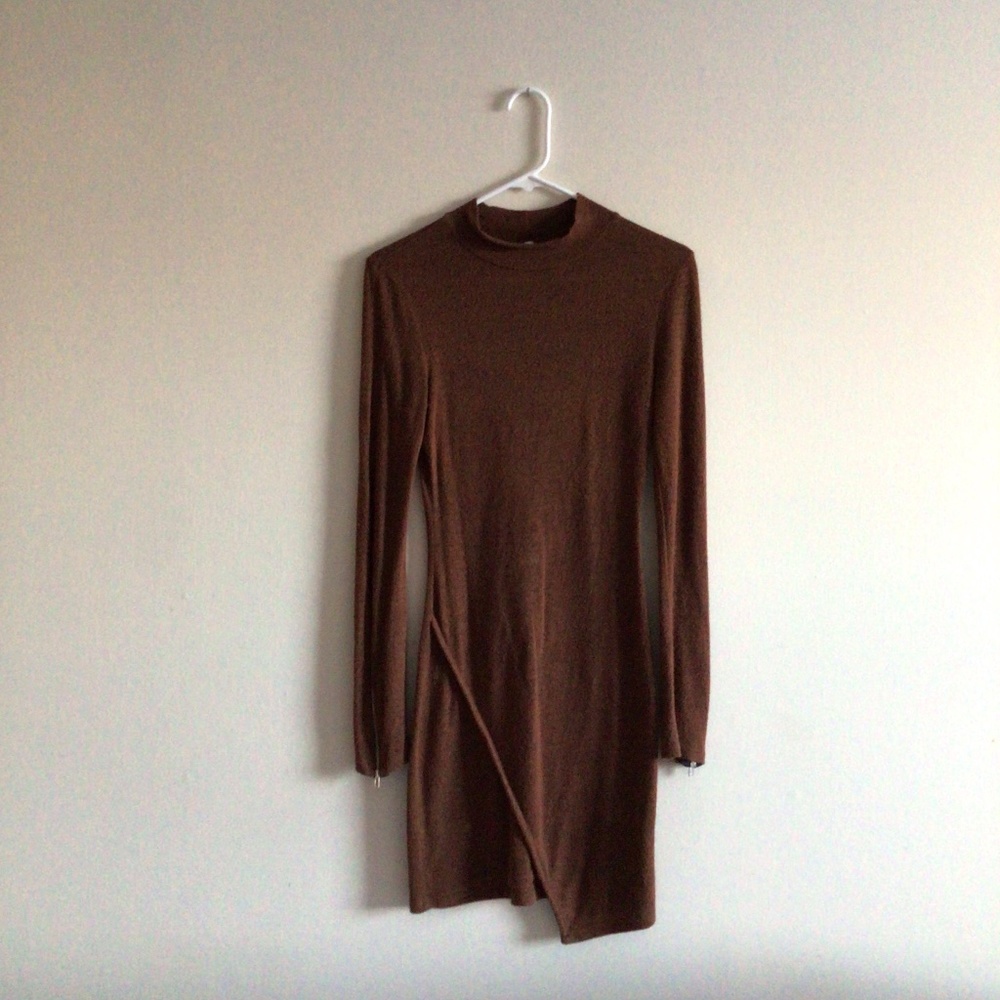 Stylish long sleeve dress